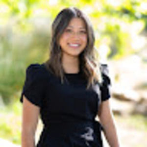 Meet your Posher, Tiffany